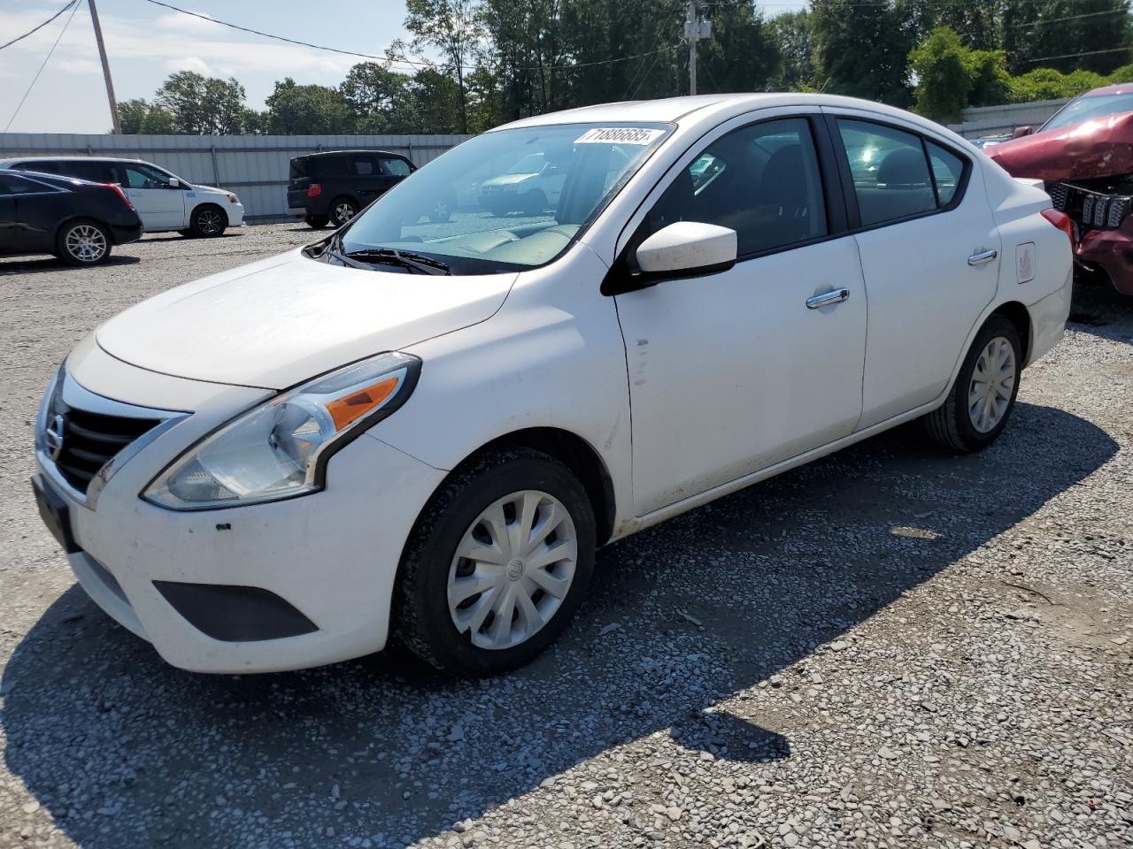 2019 Nissan Versa s S