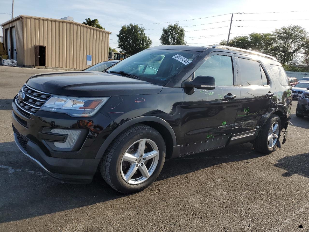 2017 Ford Explorer x XLT