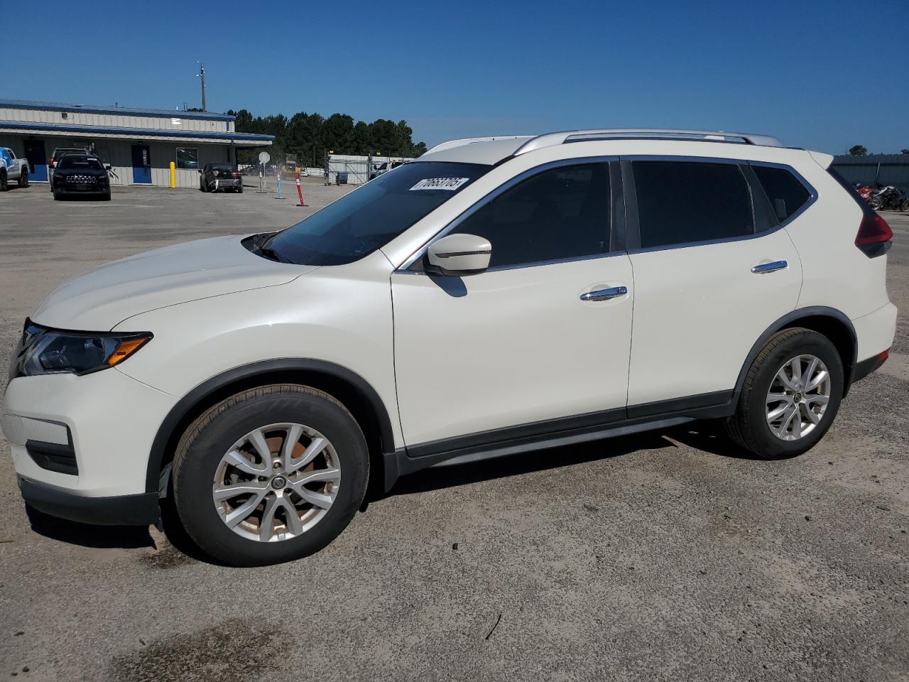 2019 Nissan Rogue s S