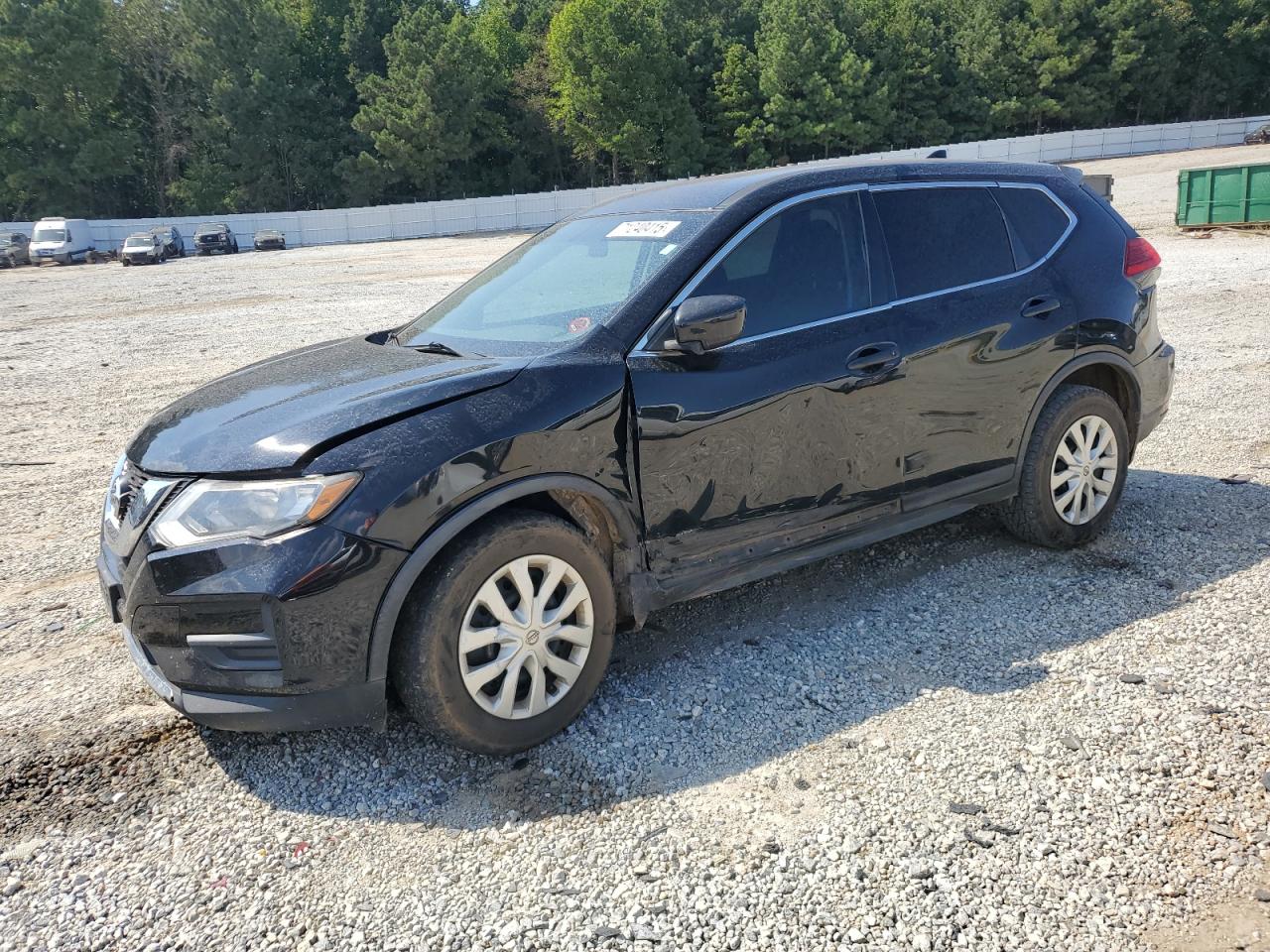 2017 Nissan Rogue s S