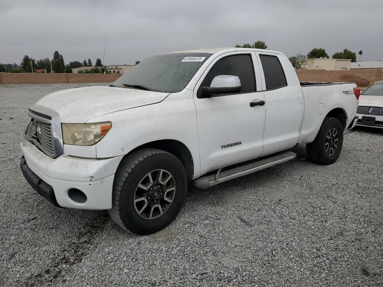 2011 Toyota Tundra dou DOUBLE CAB SR5