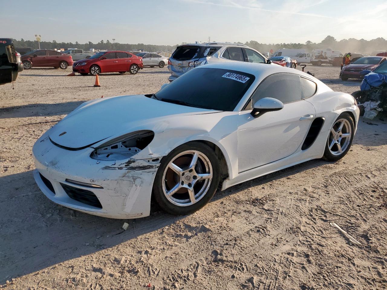 2022 Porsche Cayman bas