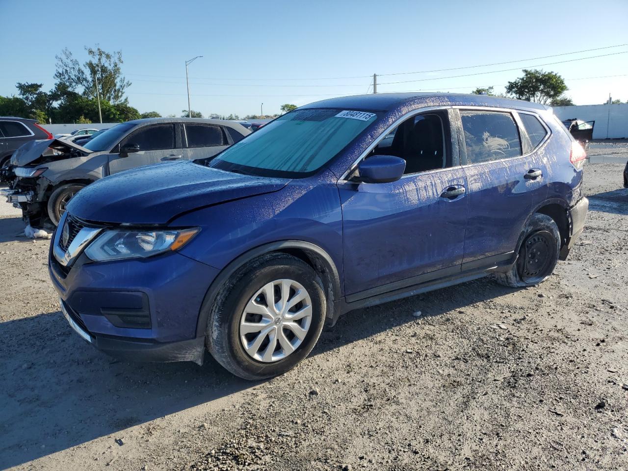 2018 Nissan Rogue s S