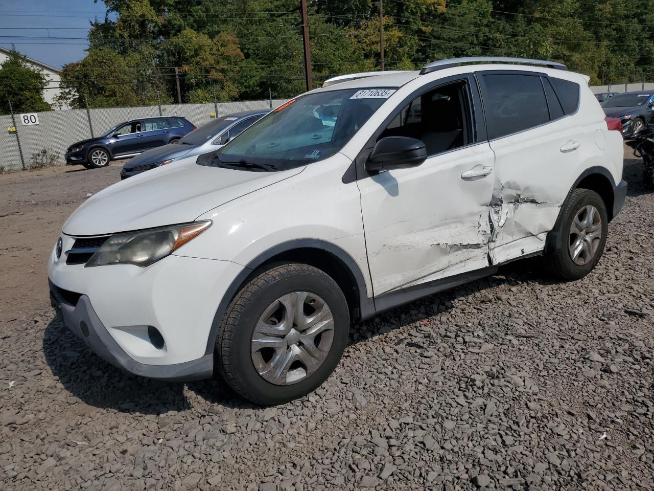 2013 Toyota Rav4 le LE
