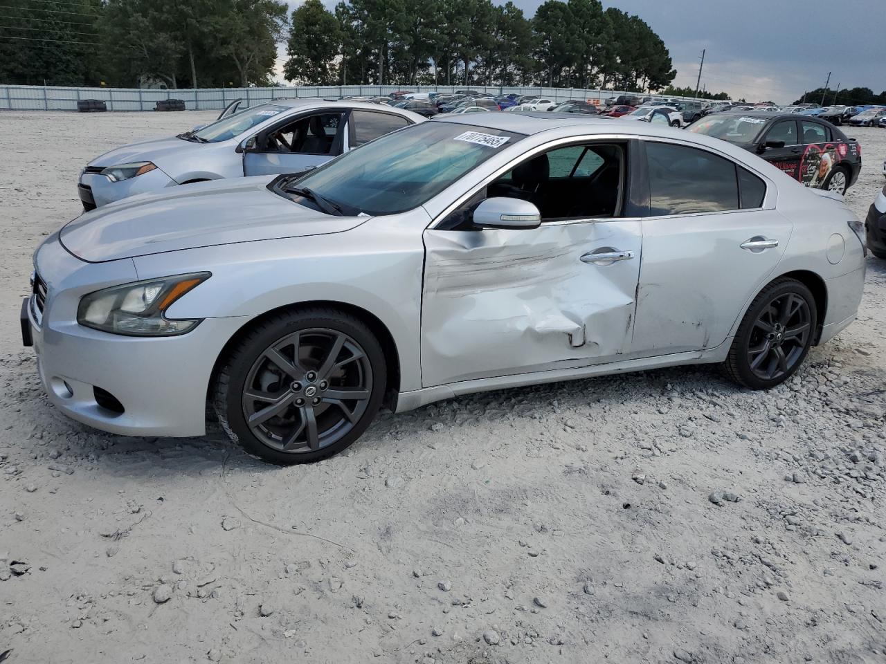 2014 Nissan Maxima s S