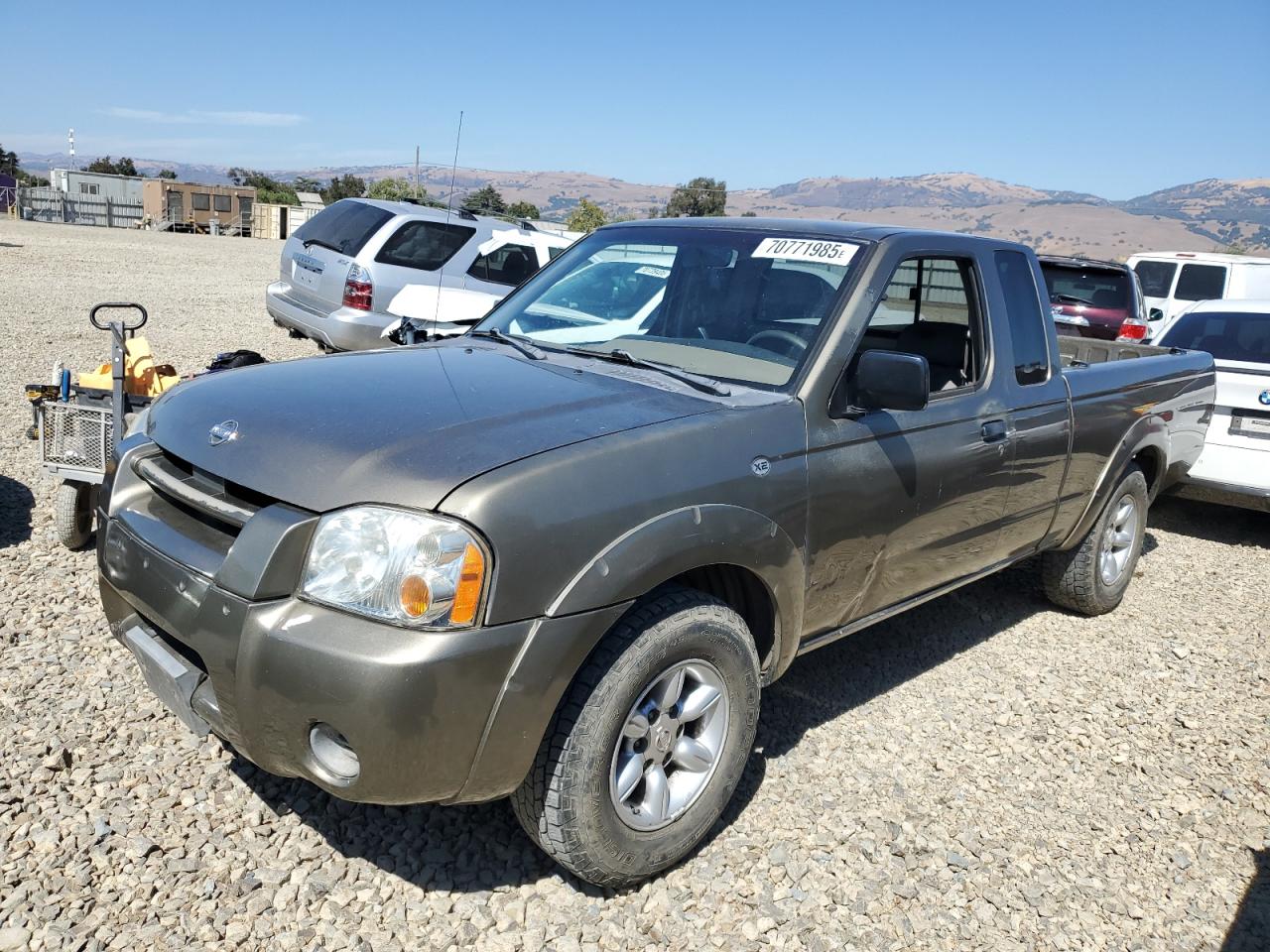 2001 Nissan Frontier k KING CAB XE