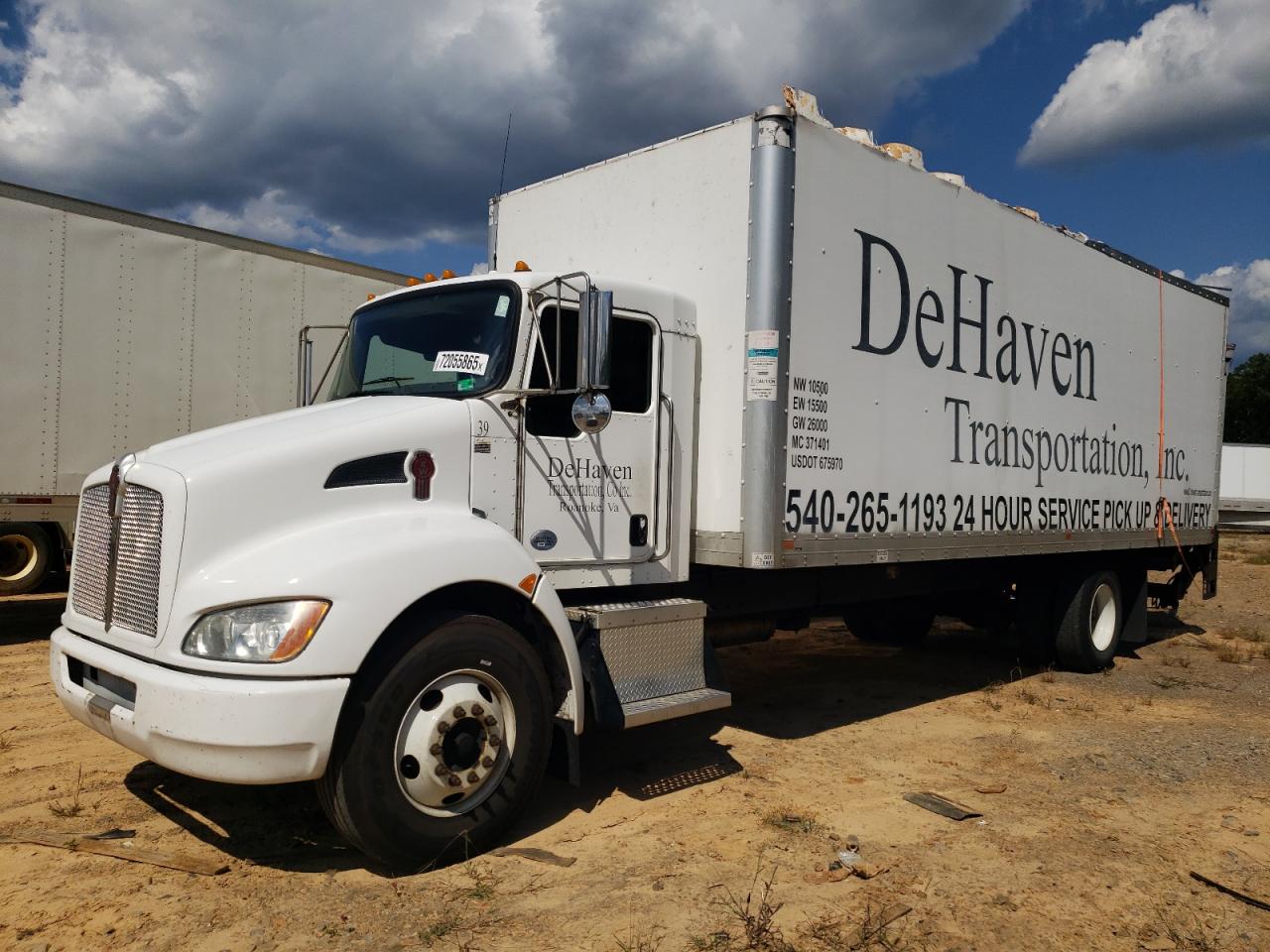 2016 Kenworth Constructi T270