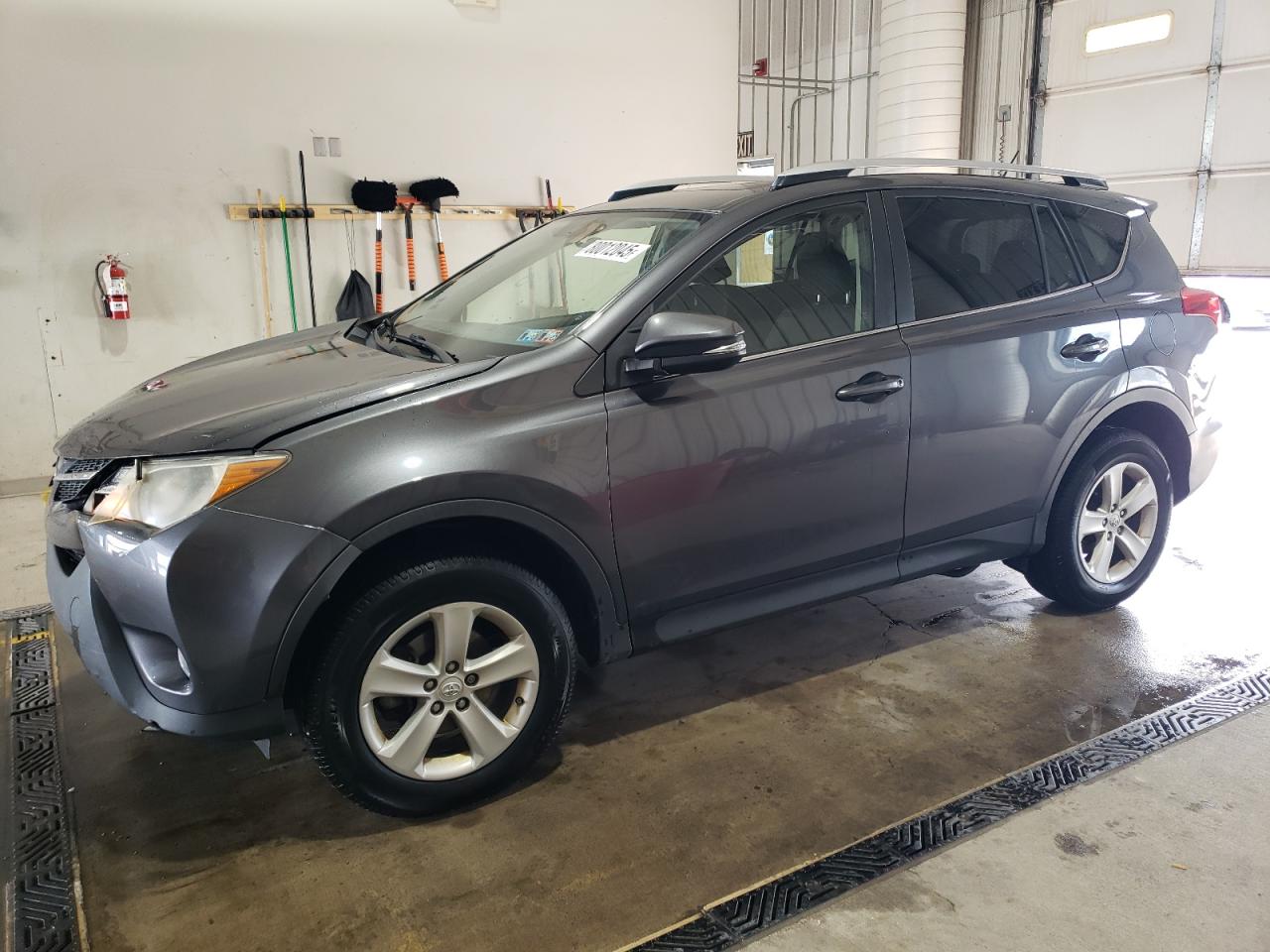 2014 Toyota Rav4 xle XLE
