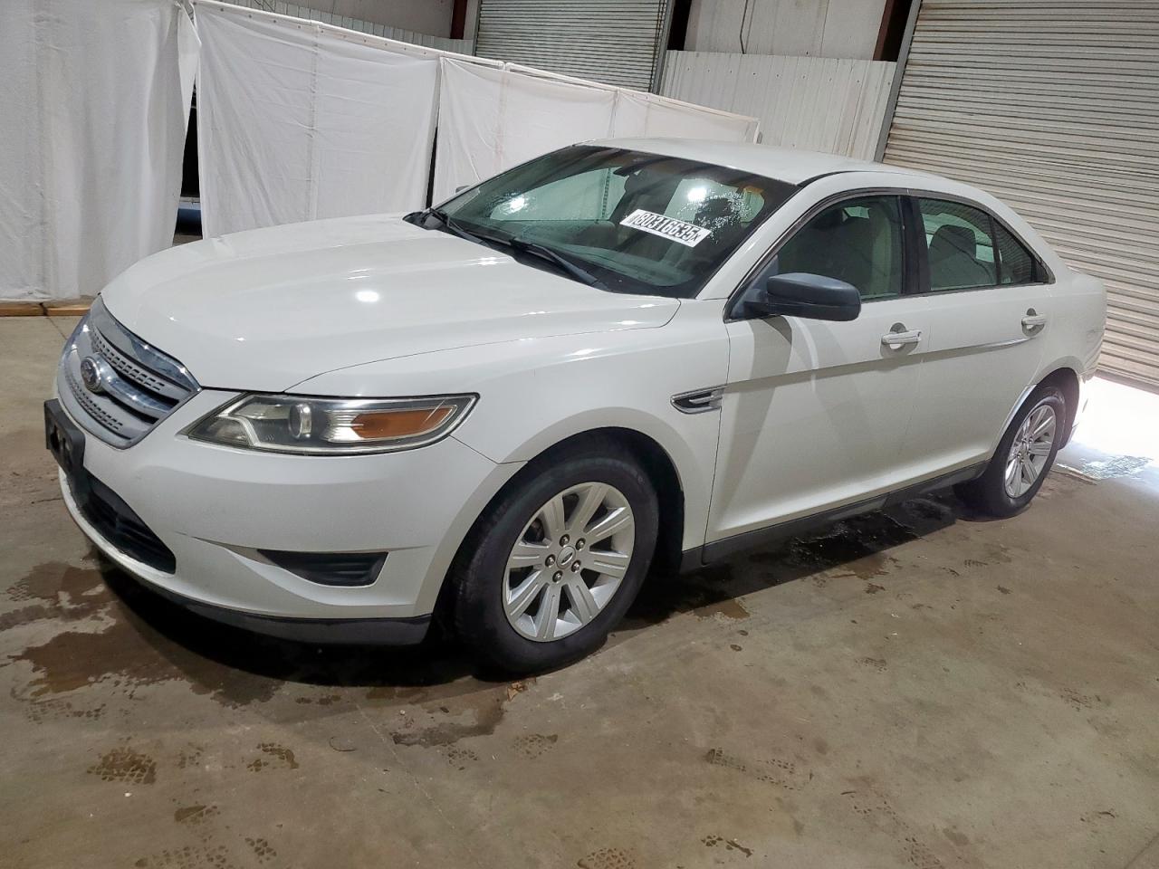2011 Ford Taurus se SE