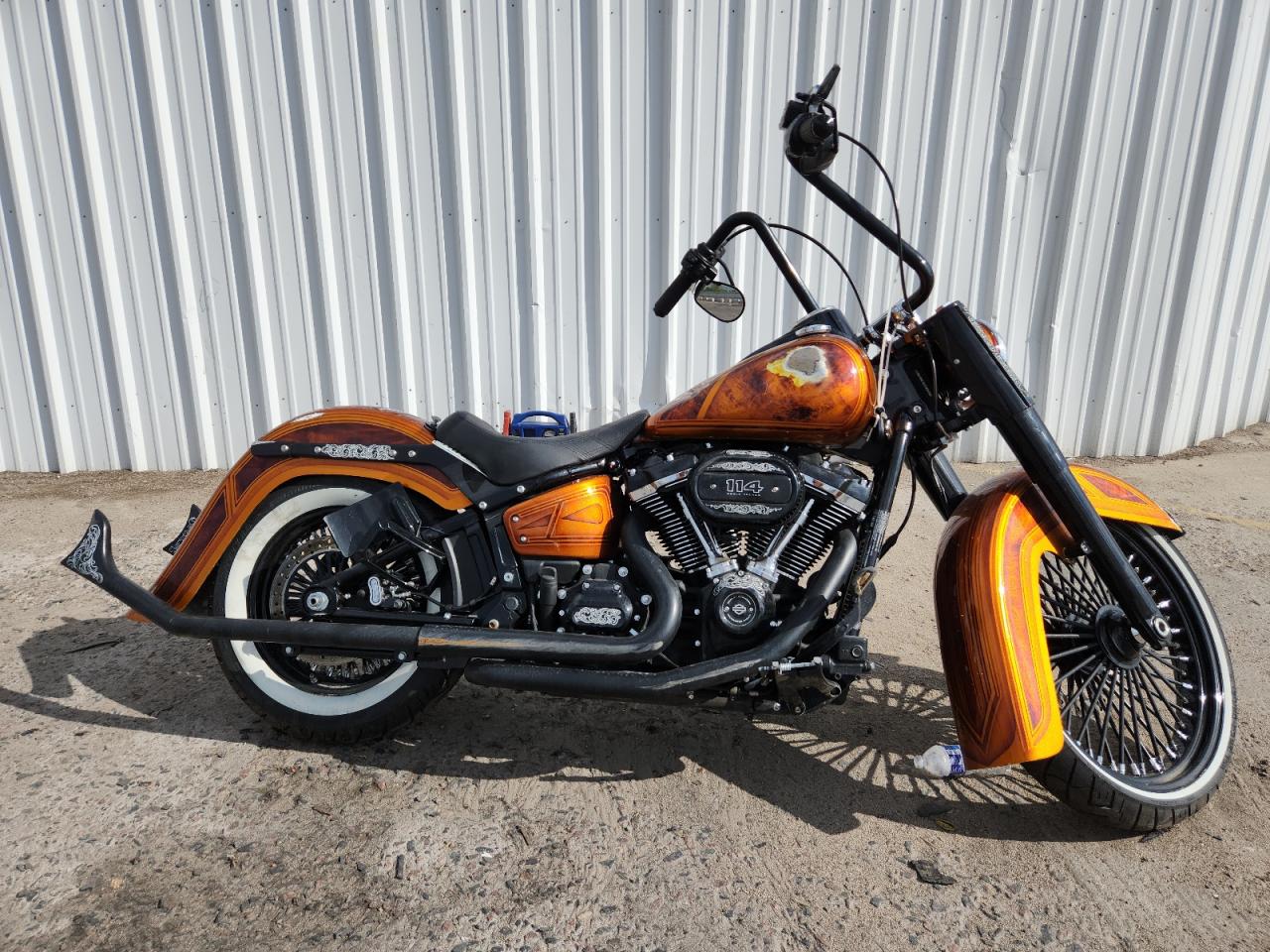 Harley-davidson Flhcs heri