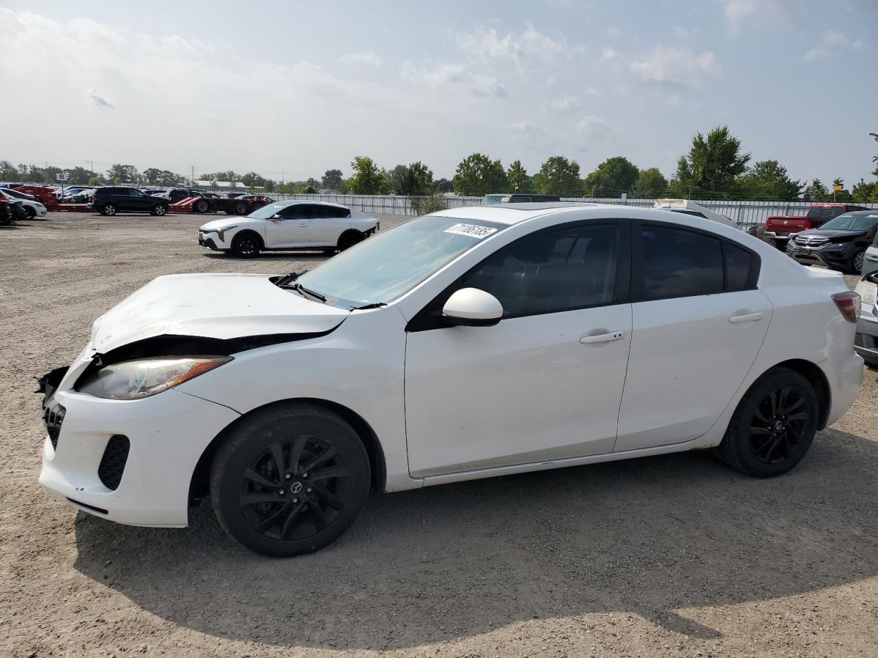 2013 Mazda 3 i I