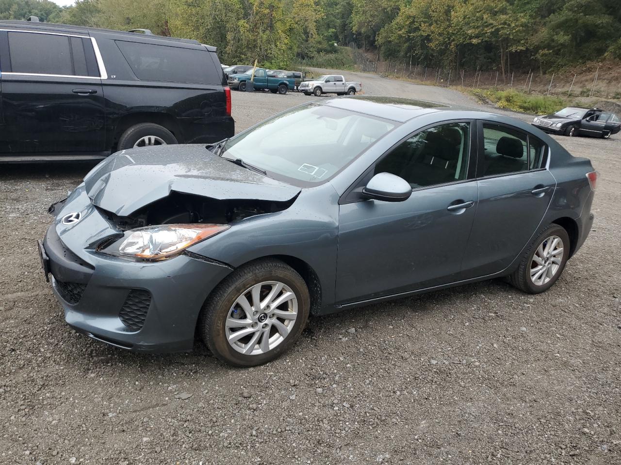 2013 Mazda 3 i I