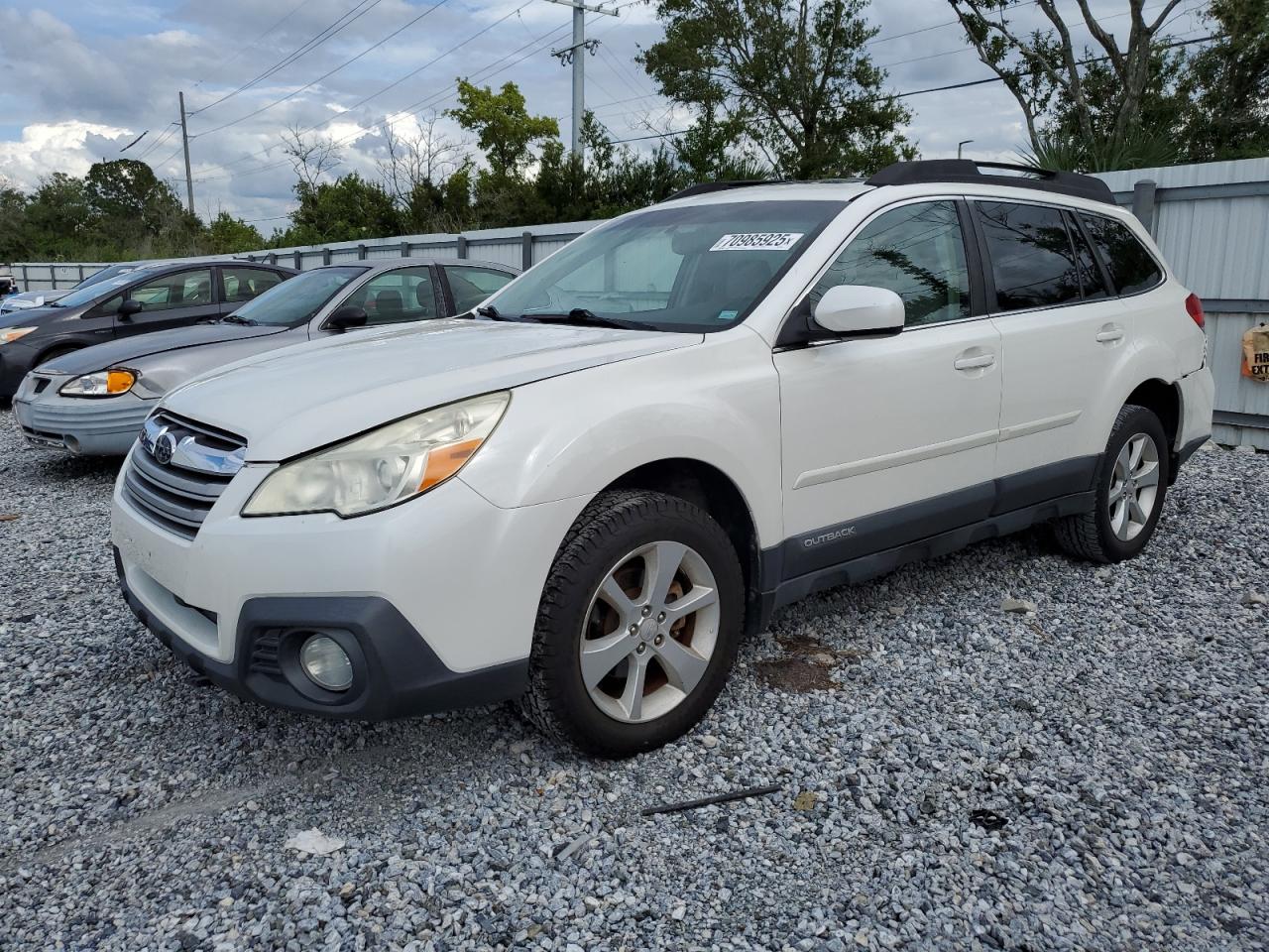 2013 Subaru Outback 2. 2.5I PREMIUM