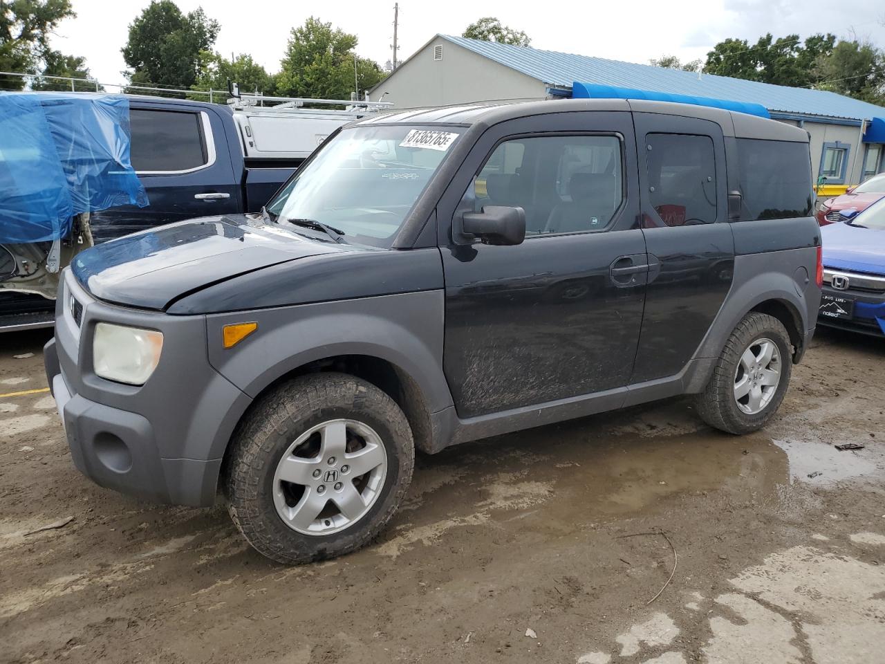 2004 Honda Element