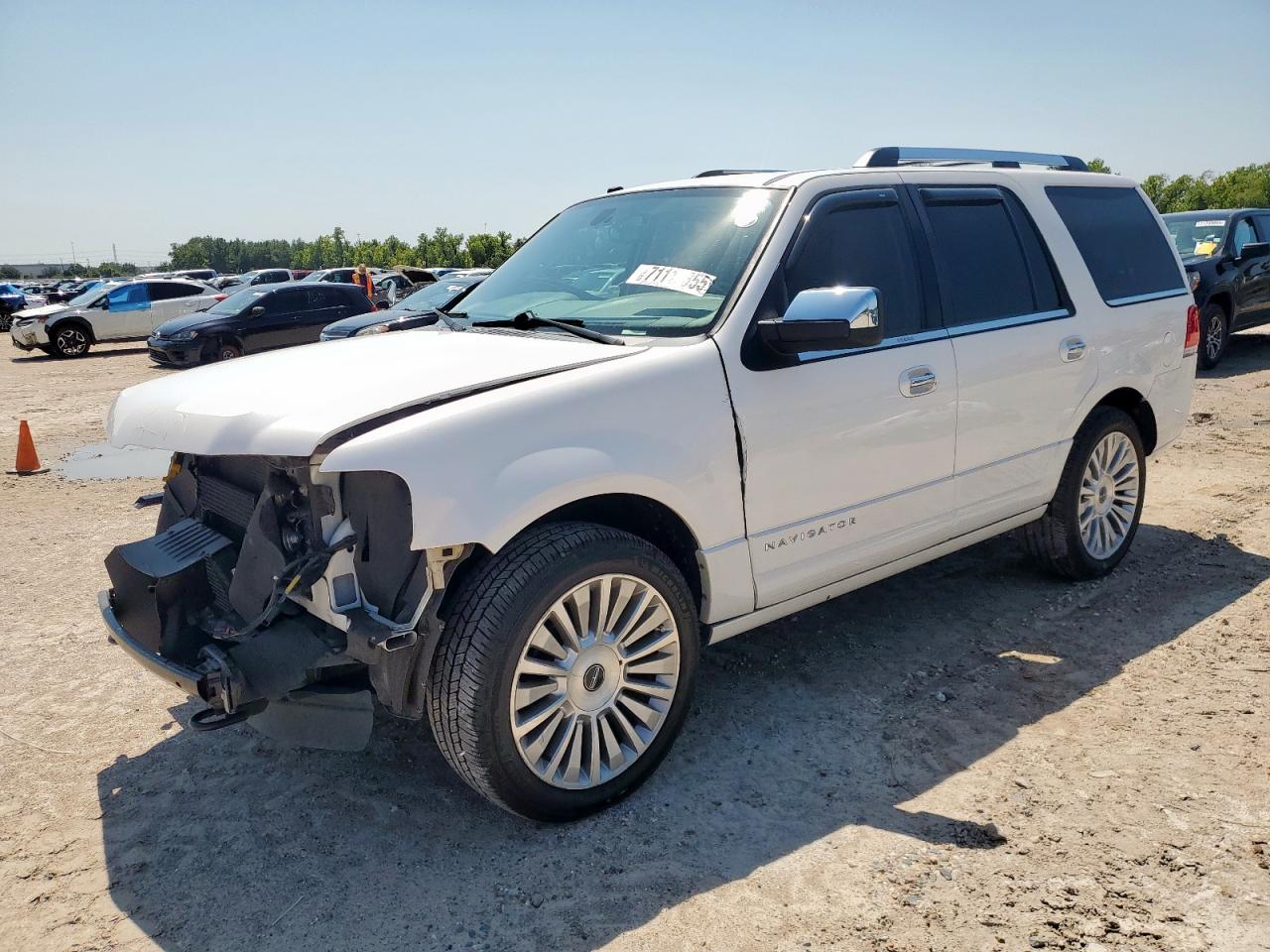 2016 Lincoln Navigator SELECT