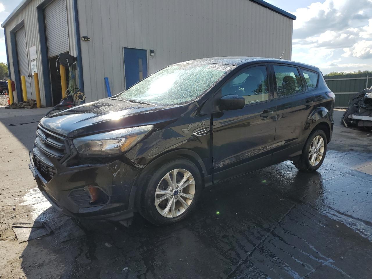 2018 Ford Escape s S