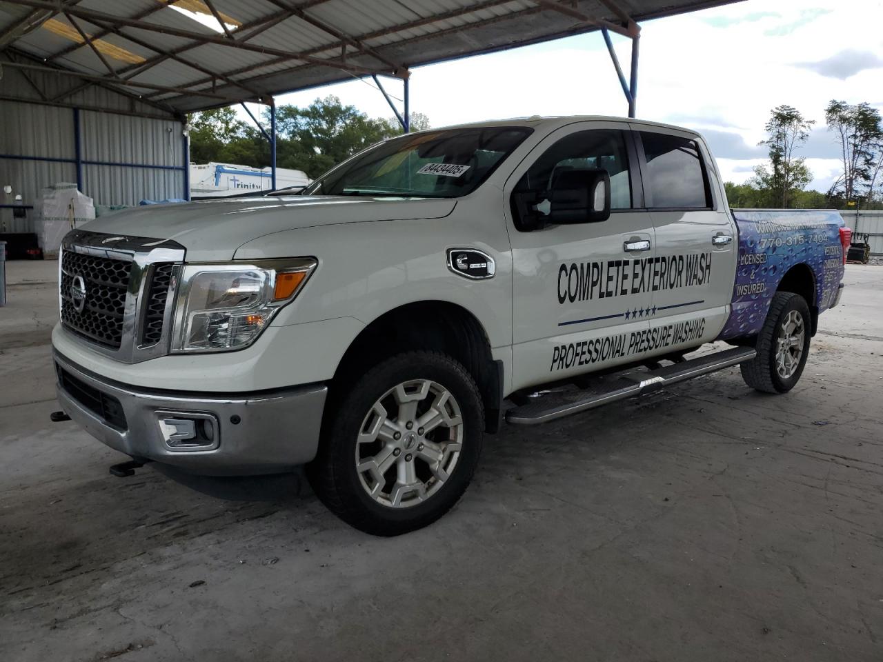 2017 Nissan TITAN Xd Sl