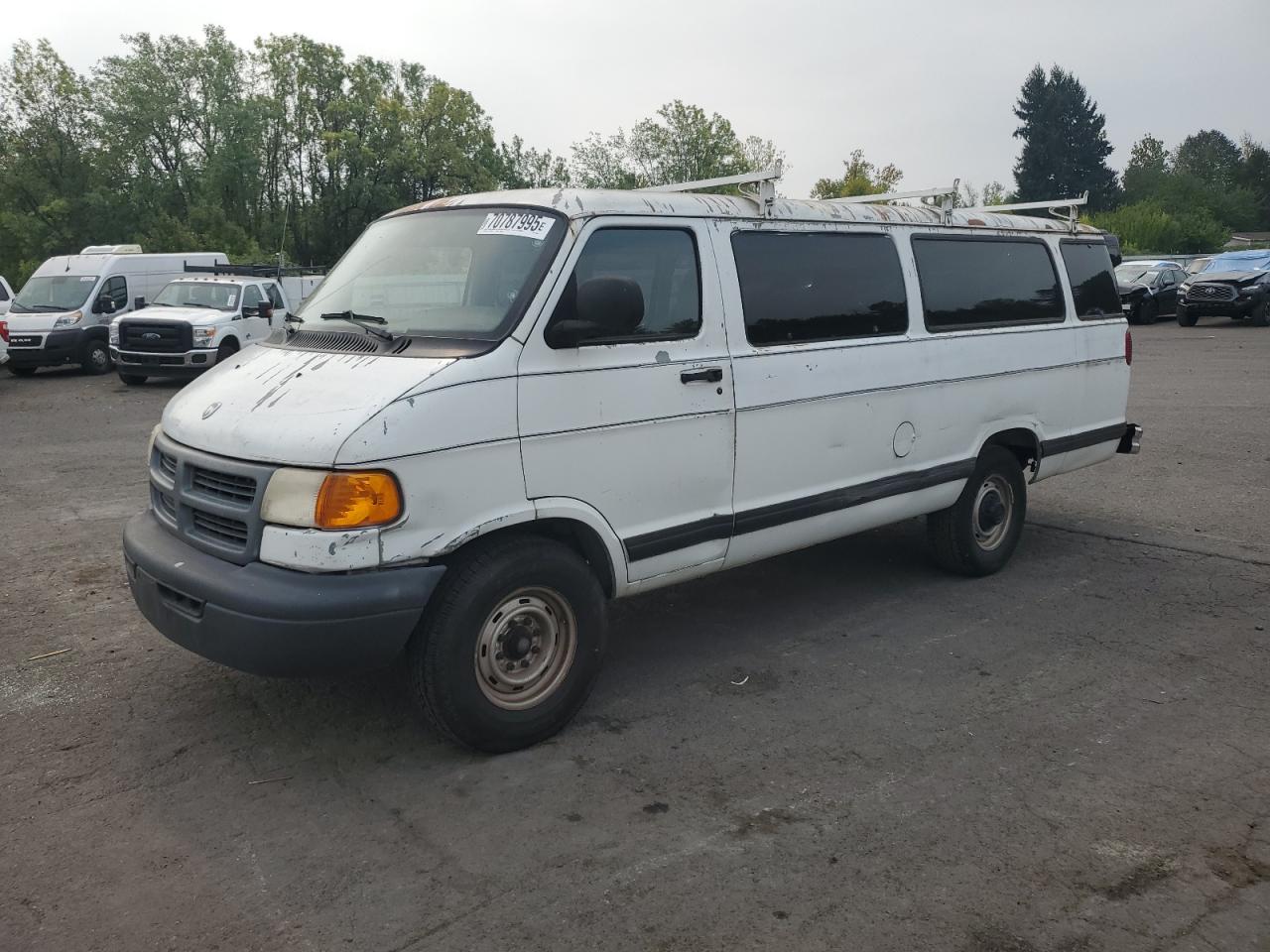 2000 Dodge Ram wagon B3500