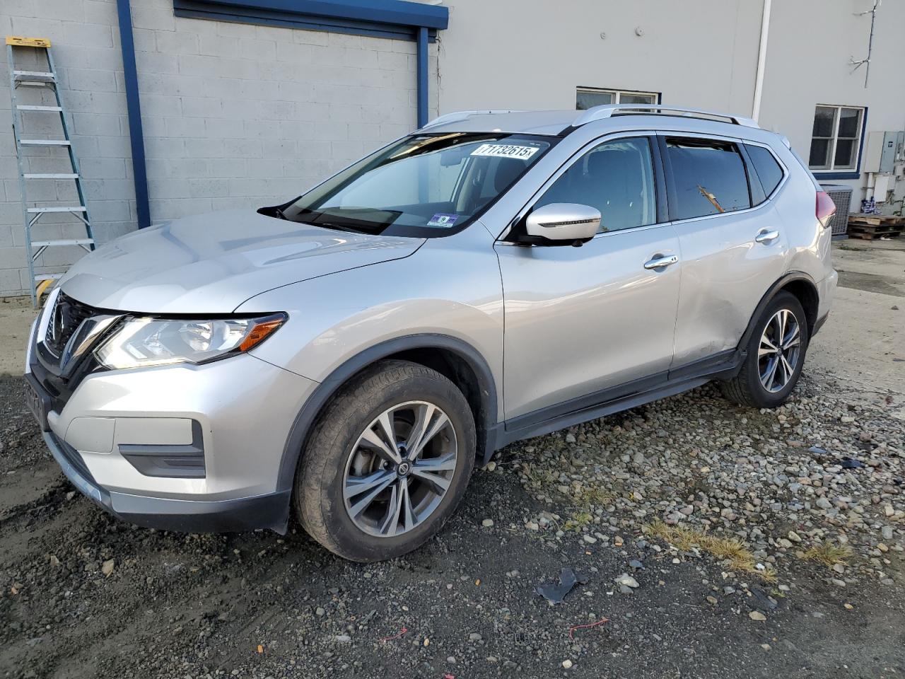 2019 Nissan Rogue s S