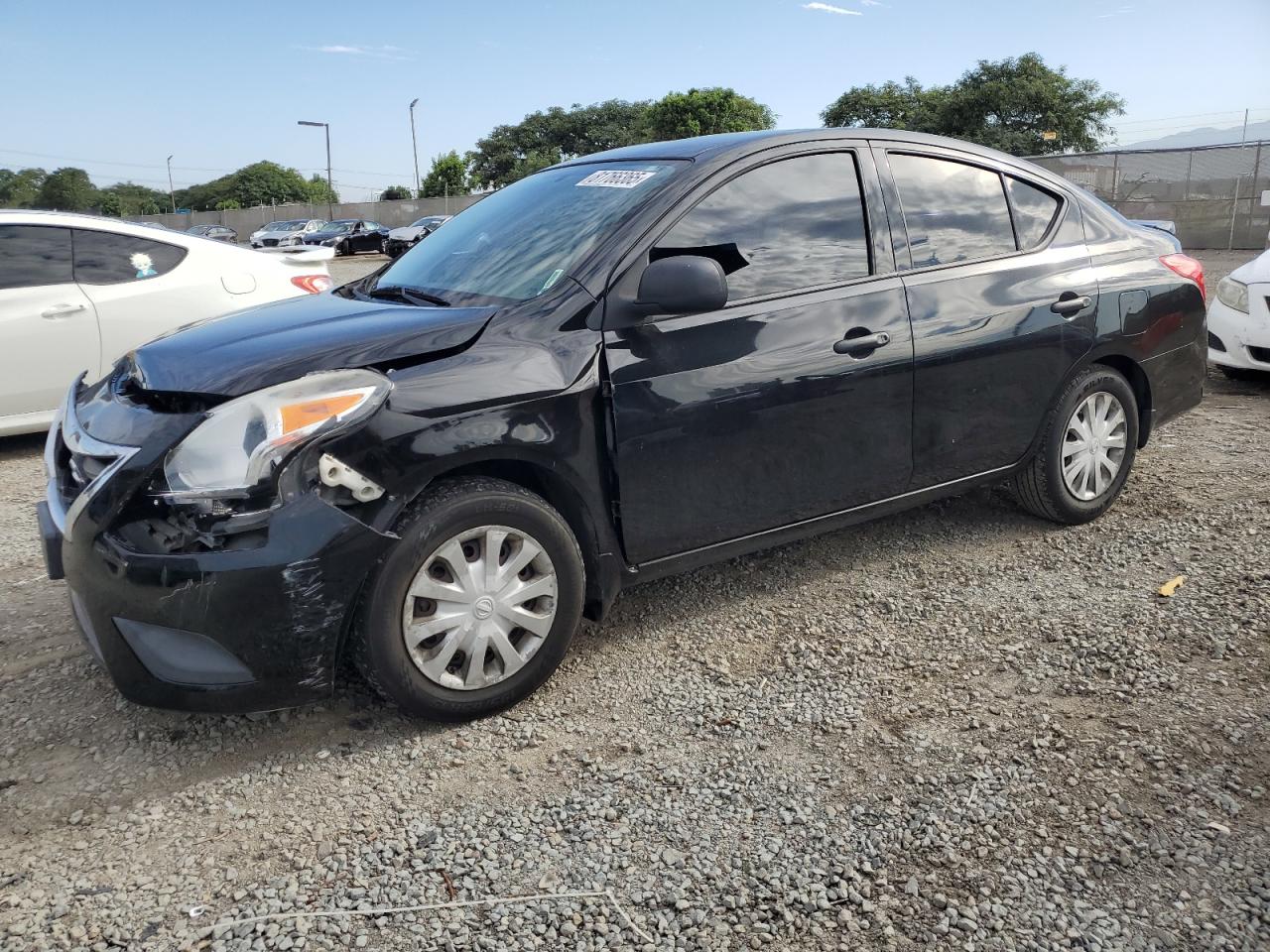 2015 Nissan Versa s S