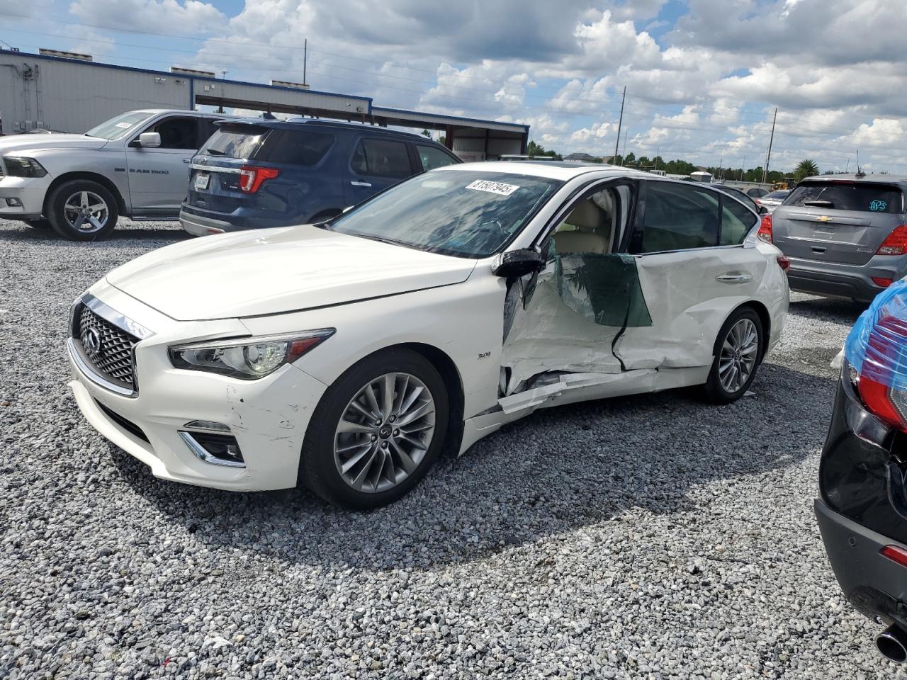 2020 Infiniti Q50 pure PURE