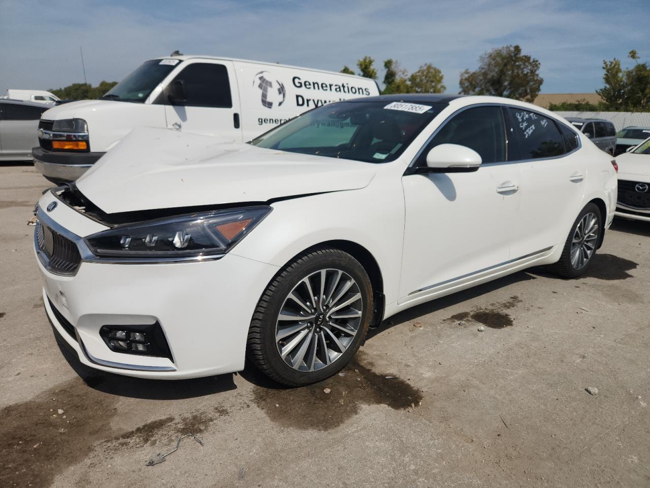 2017 Kia Cadenza