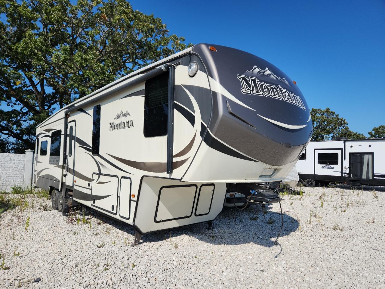 Keystone rv Montana fifth wheel