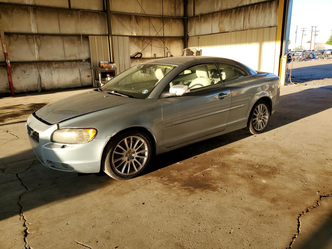 2009 Volvo C70 T5