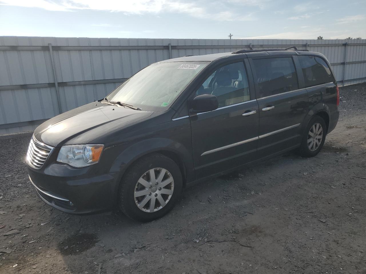 2016 Chrysler Town & cou TOURING