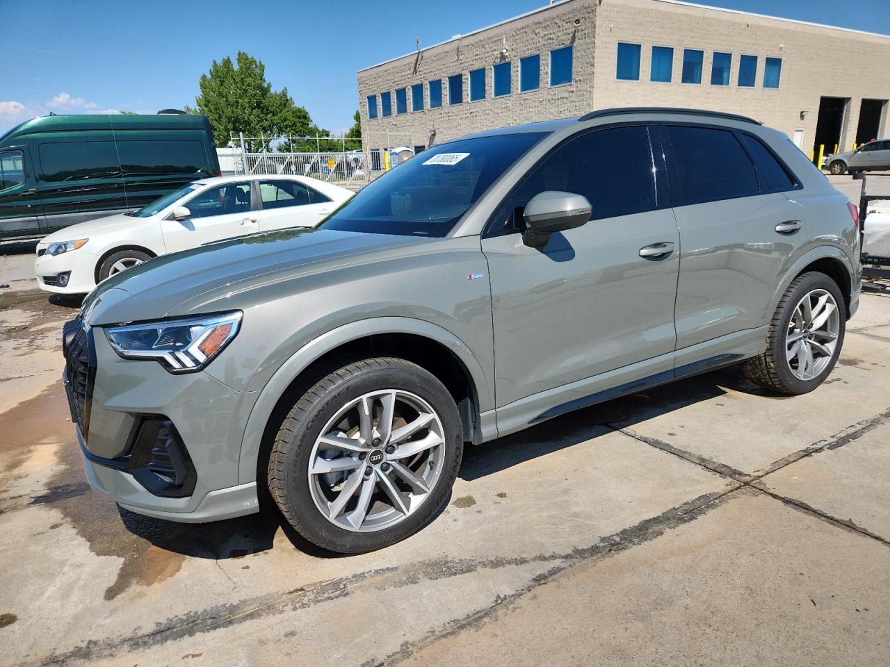 2023 Audi Q3