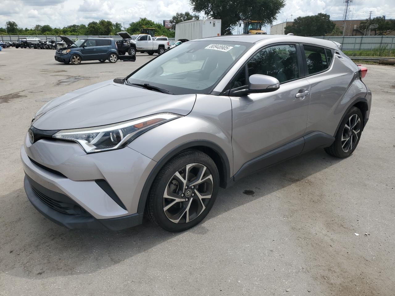2019 Toyota C-hr xle XLE
