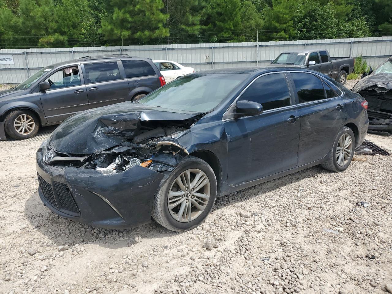 2015 Toyota Camry le LE