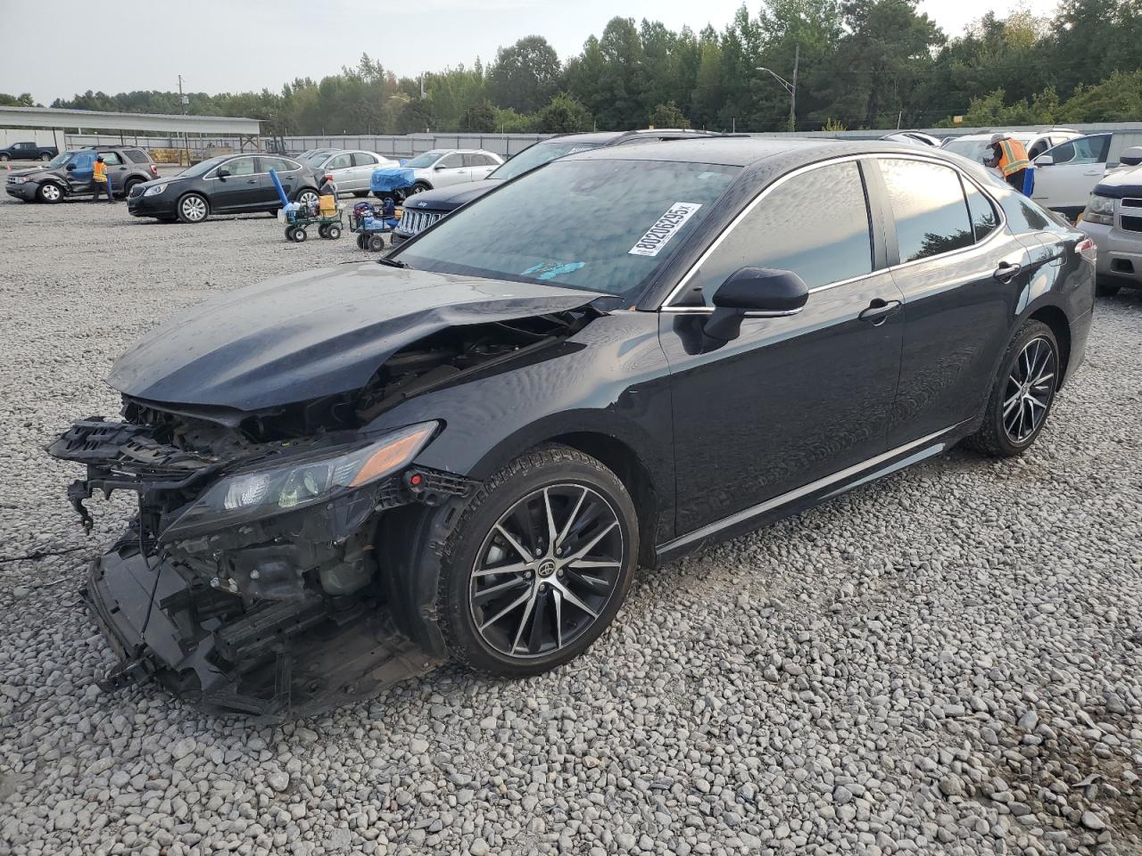 2022 Toyota Camry se SE