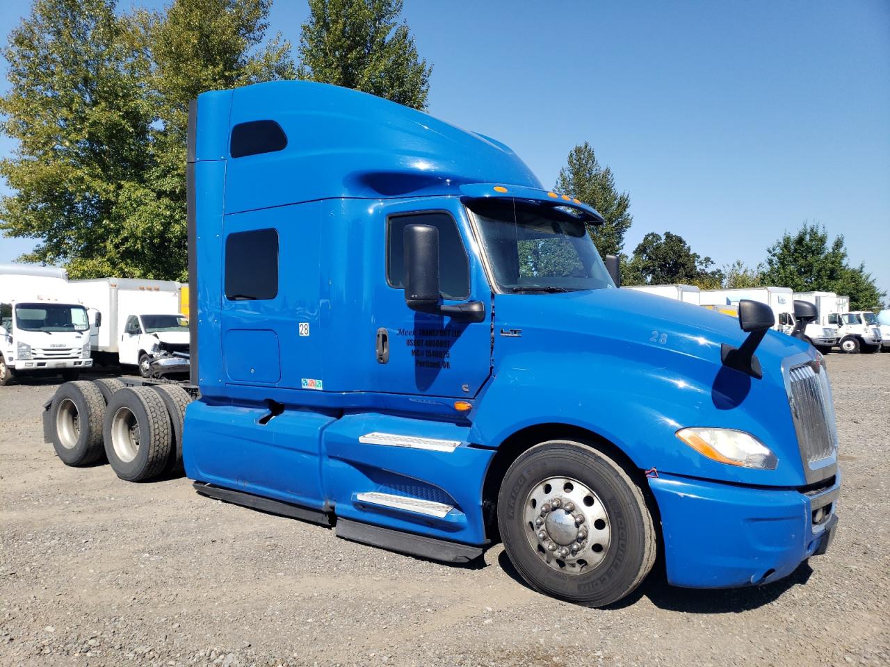 2019 International Lt625
