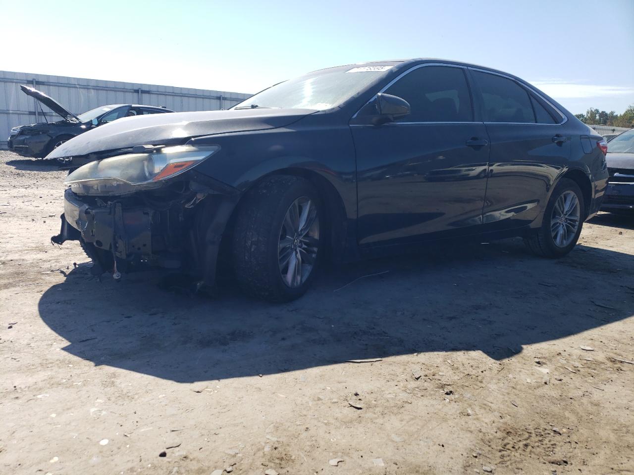2015 Toyota Camry le LE
