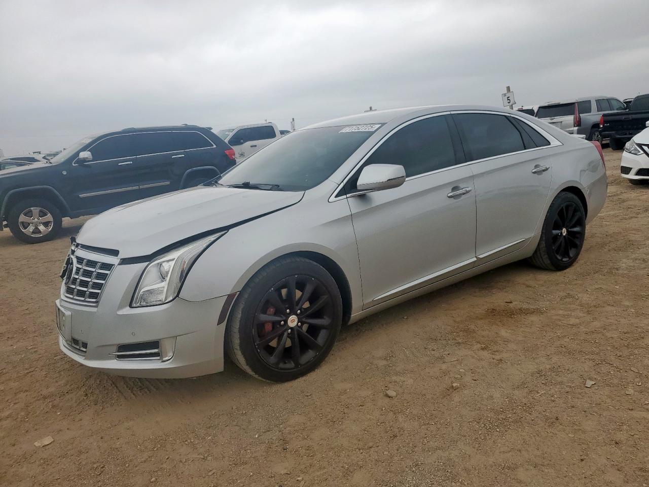 2013 Cadillac Xts luxury LUXURY COLLECTION