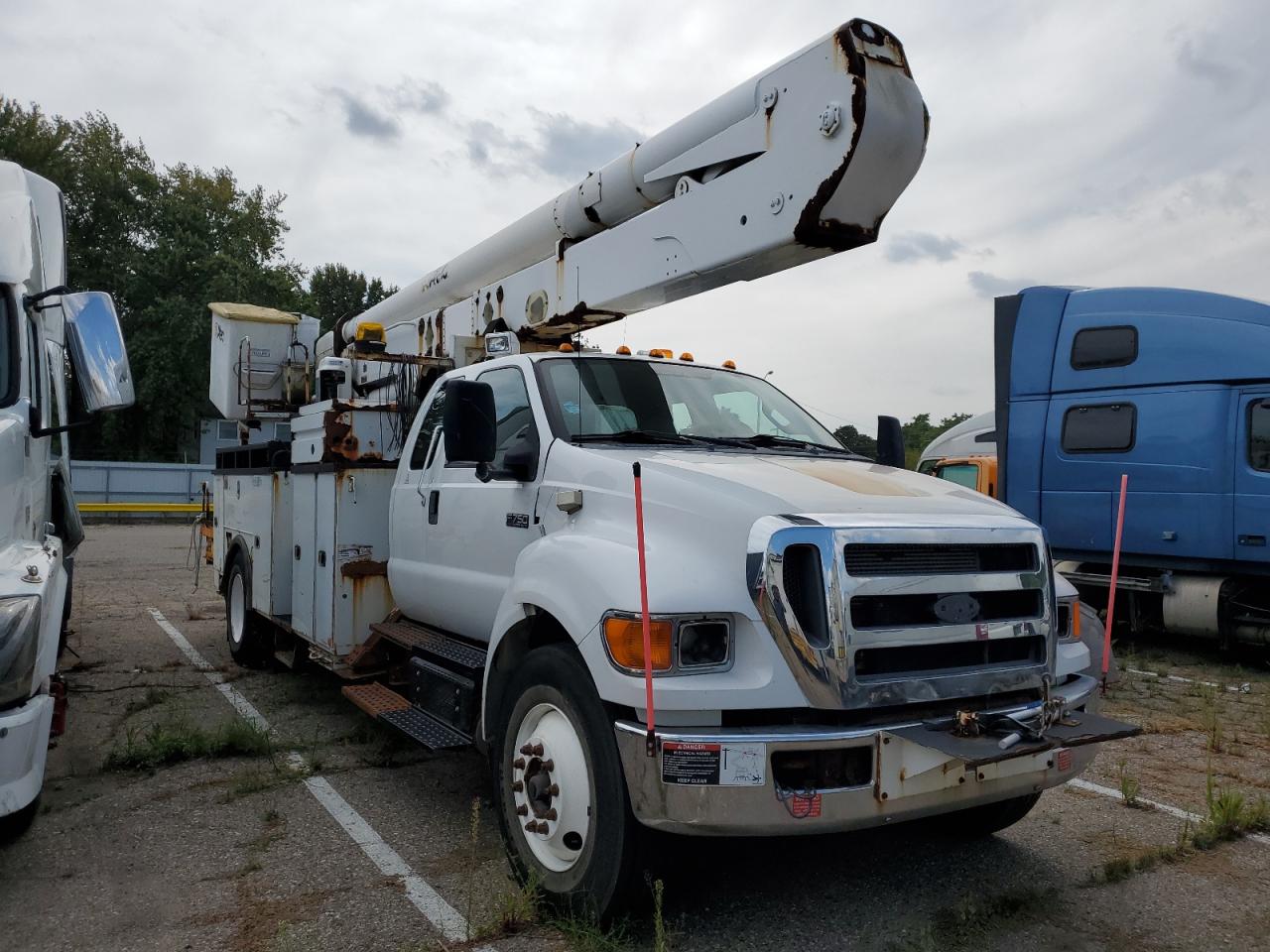 2011 Ford F-750