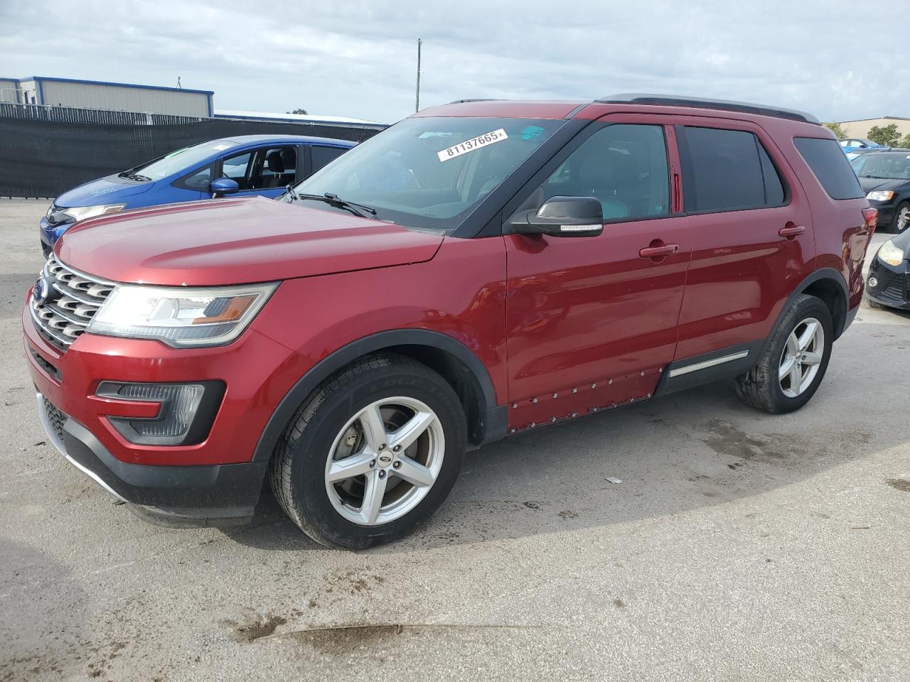2016 Ford Explorer x XLT