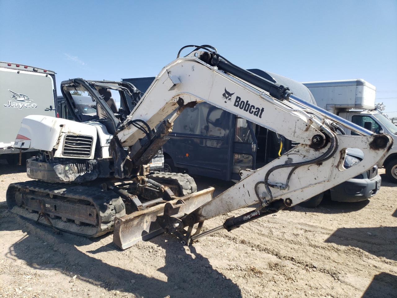 2016 Bobcat E85