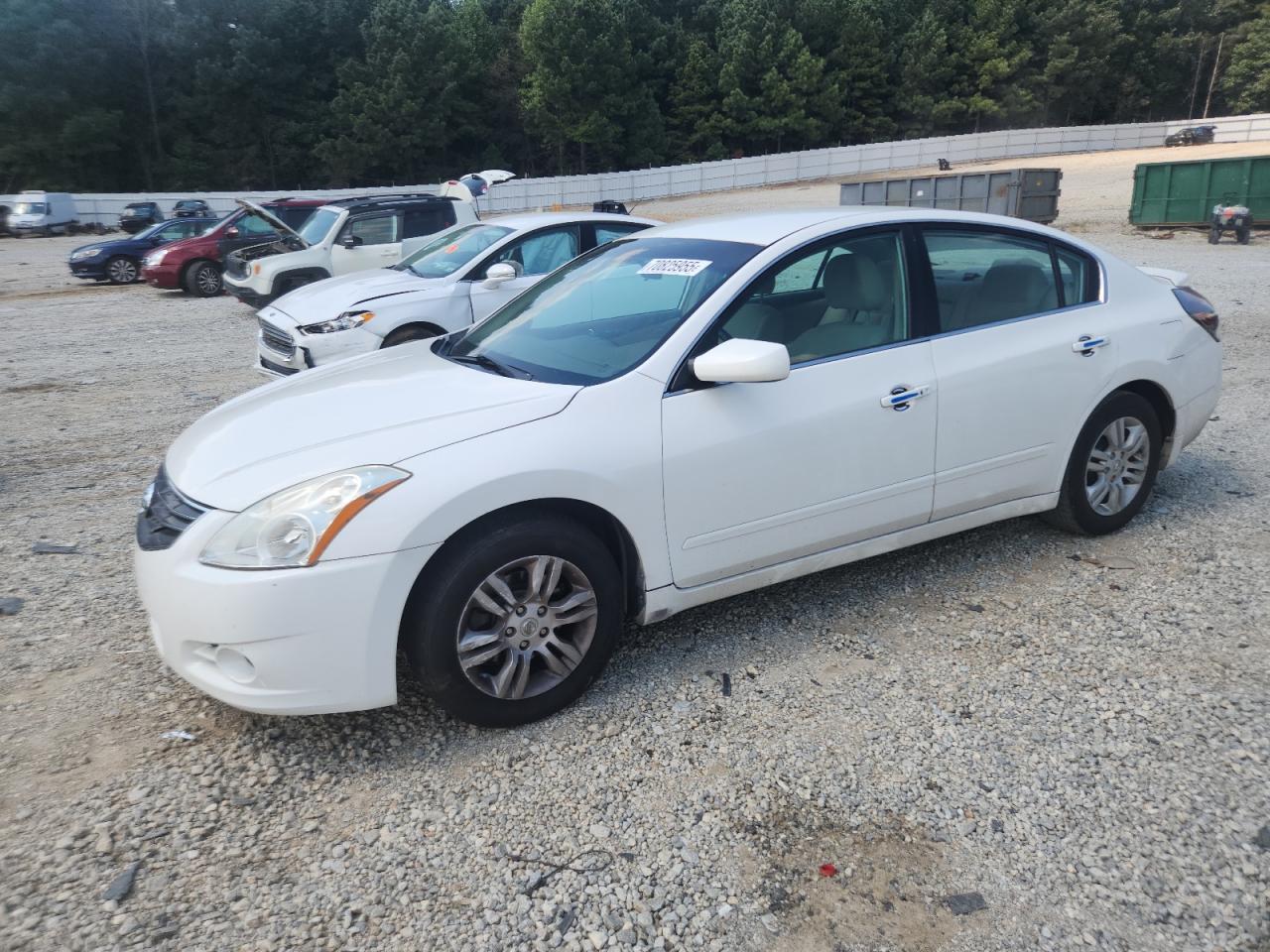 2010 Nissan Altima bas BASE