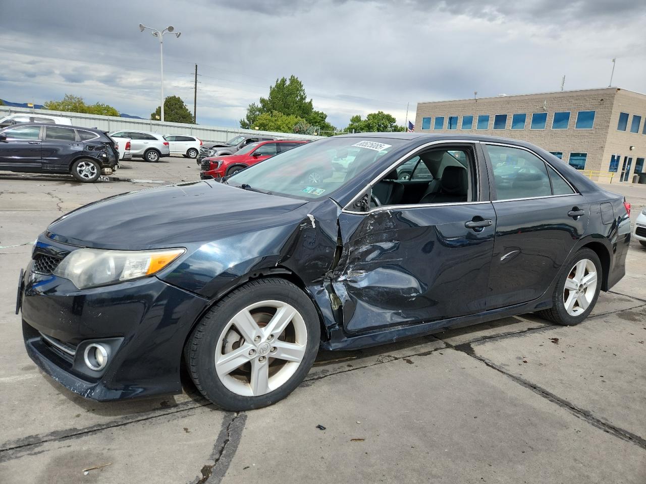 2014 Toyota Camry l L