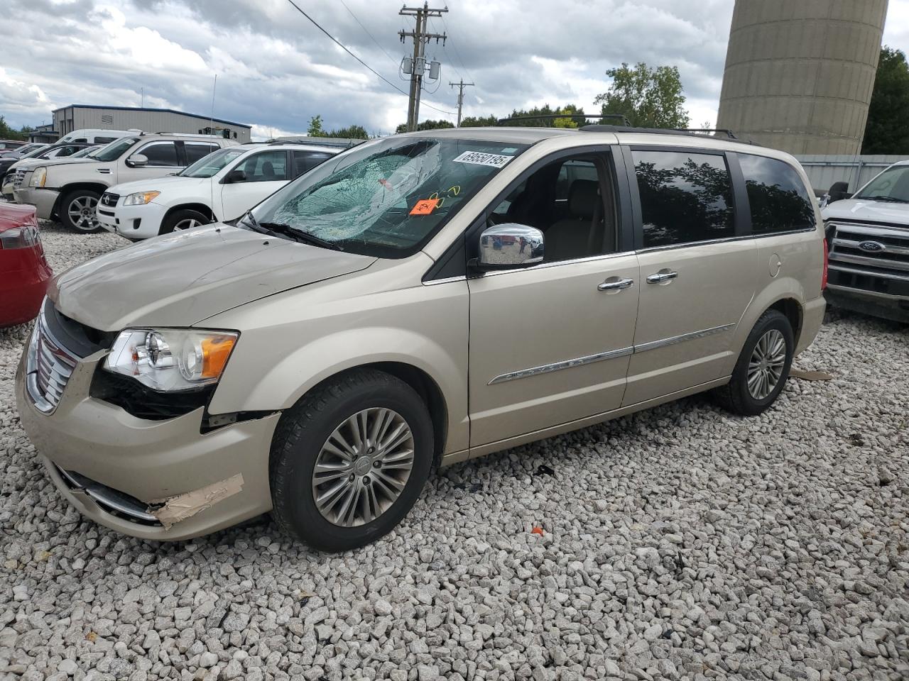 2014 Chrysler Town & country touring l TOURING L