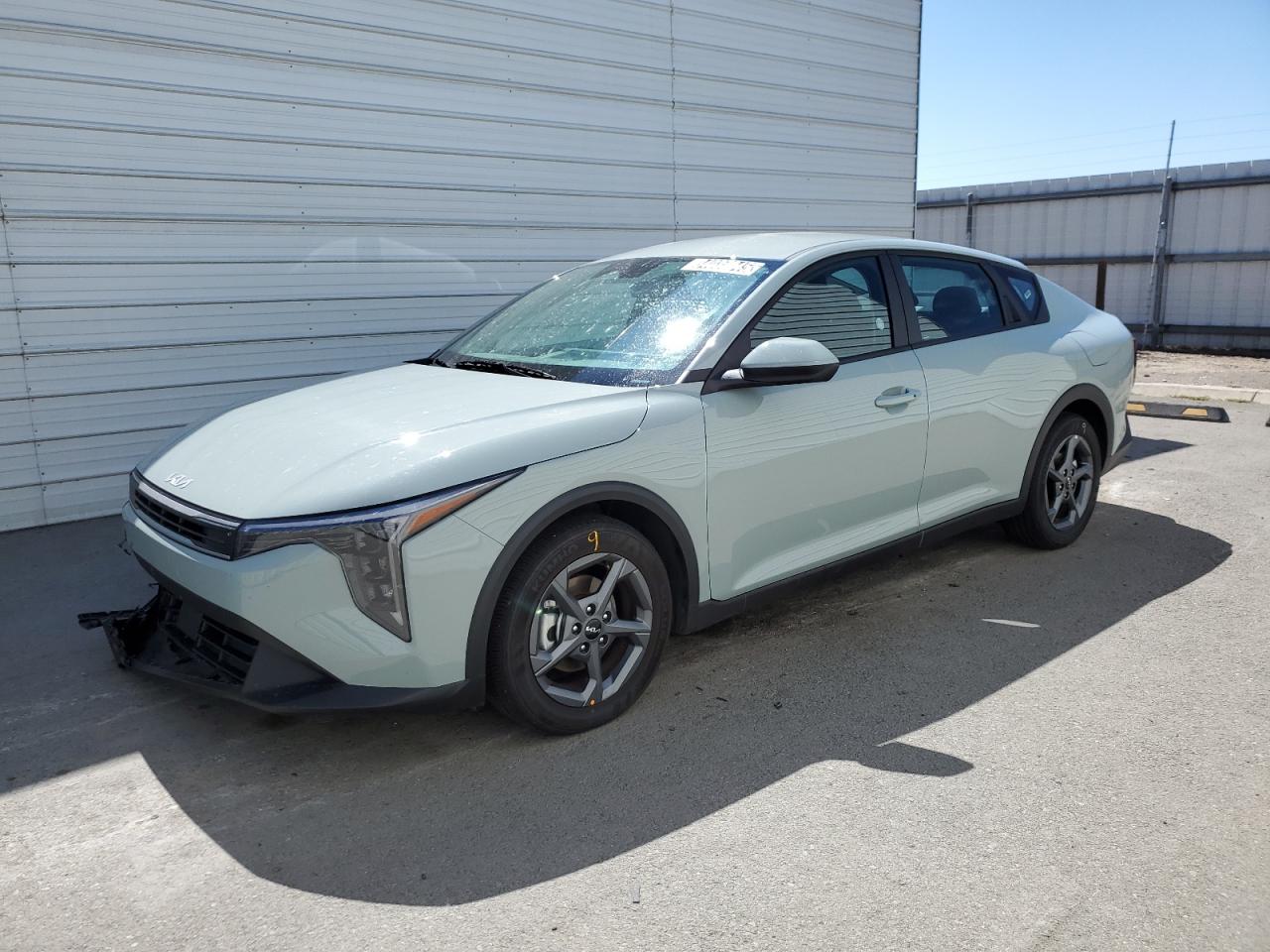 2025 Kia K4