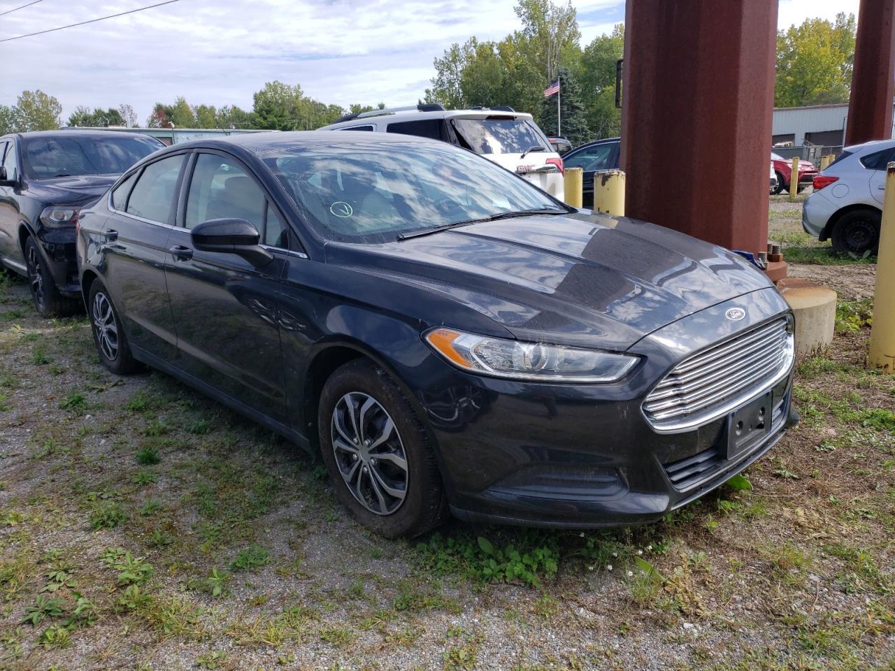 2013 Ford Fusion s S