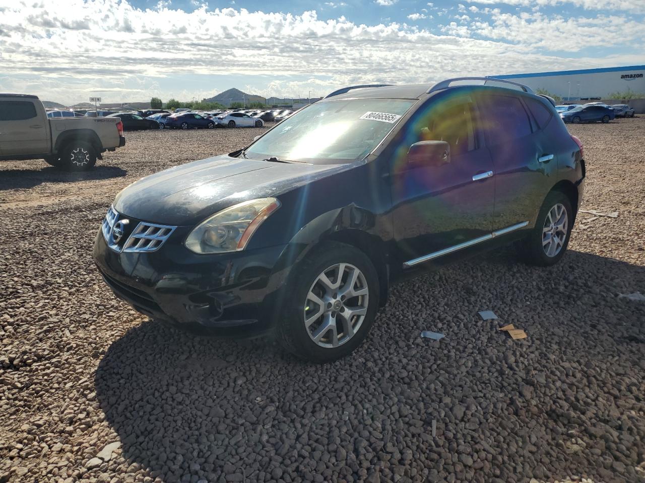 2012 Nissan Rogue s S