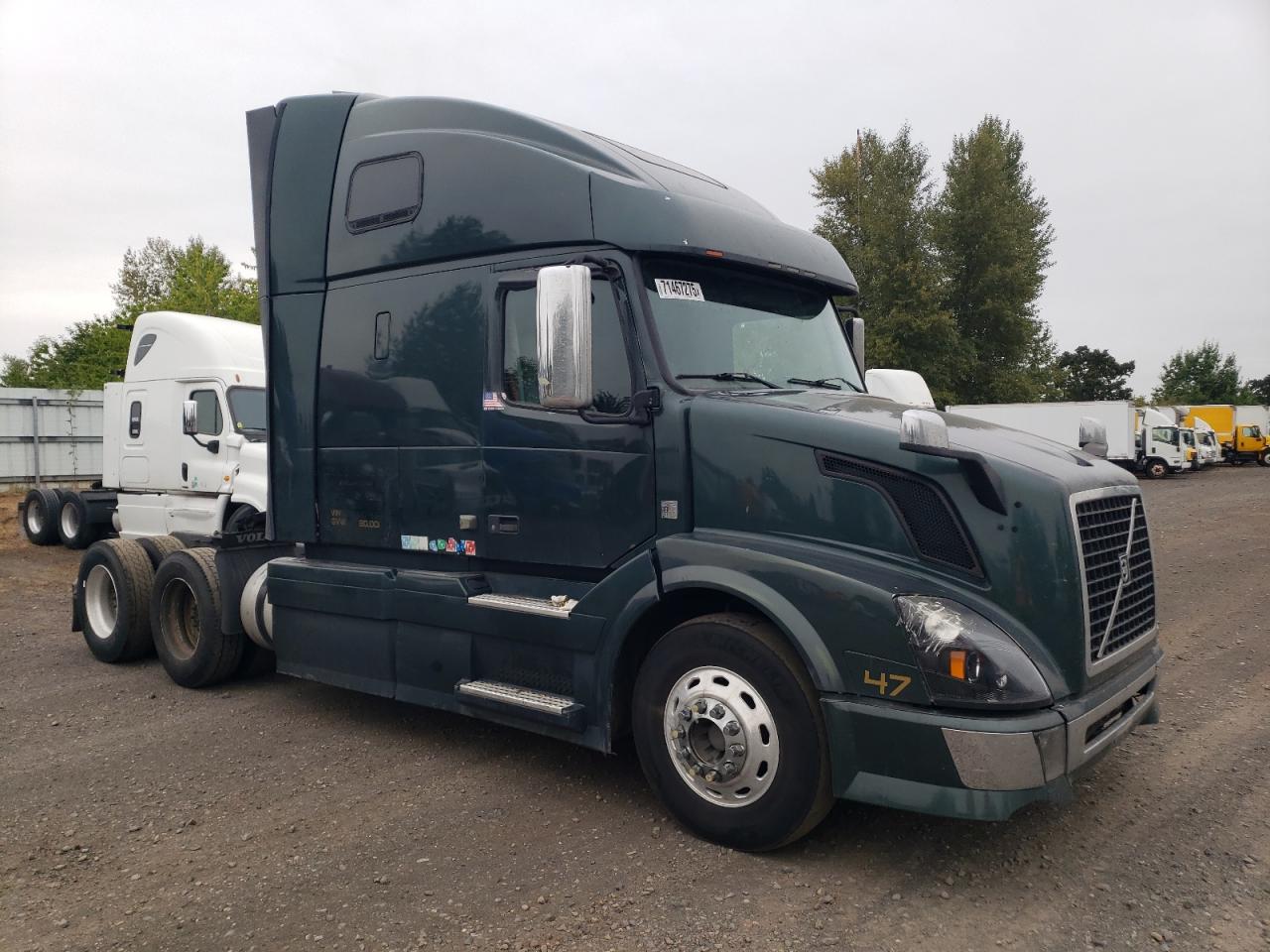 2012 Volvo Vnl Semi Truck