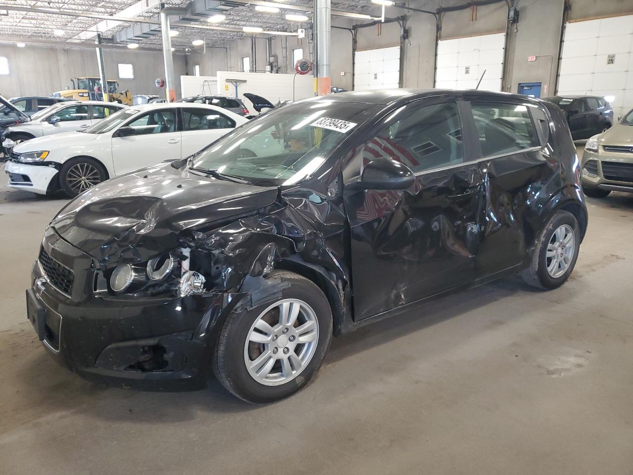 2016 Chevrolet Sonic lt LT