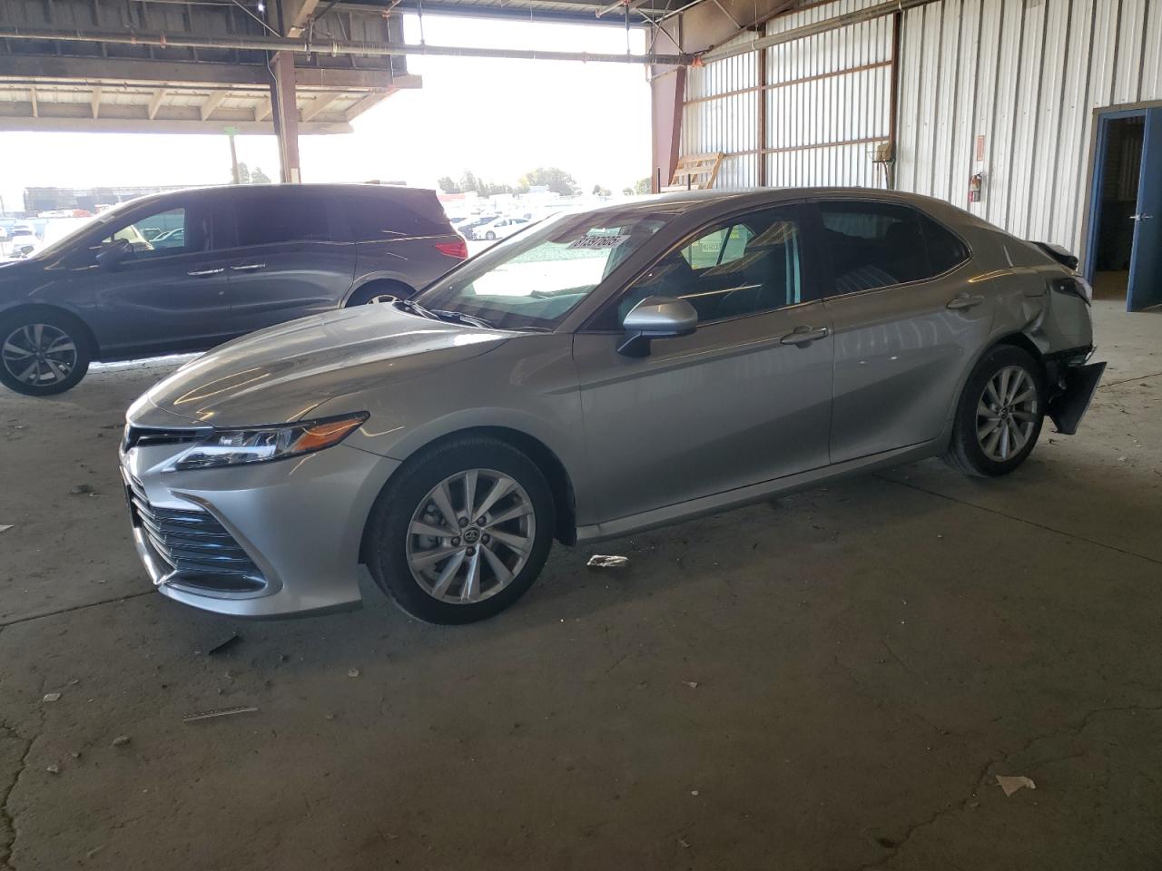 2022 Toyota Camry le LE