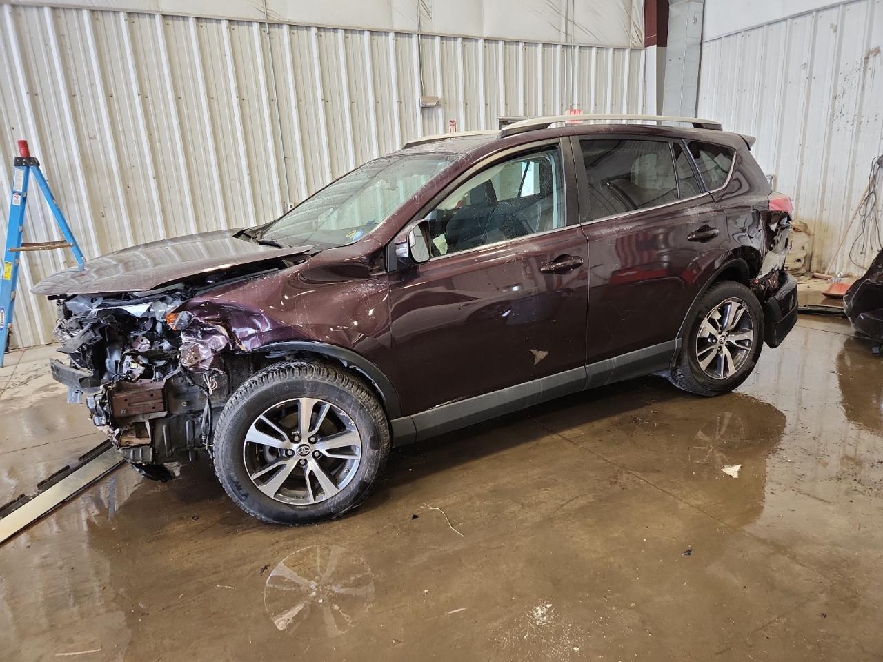 2016 Toyota Rav4 xle XLE
