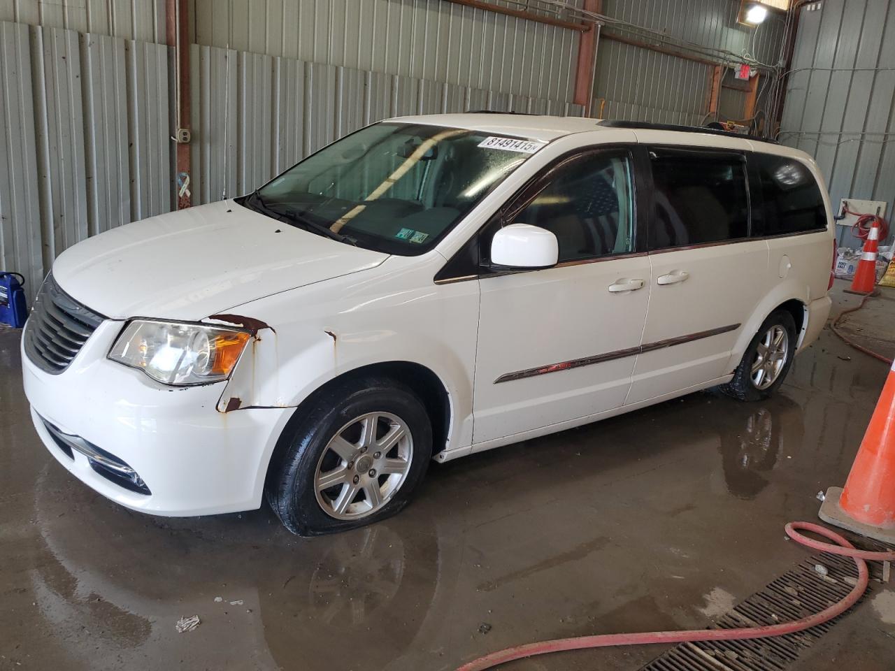 2011 Chrysler Town & cou TOURING